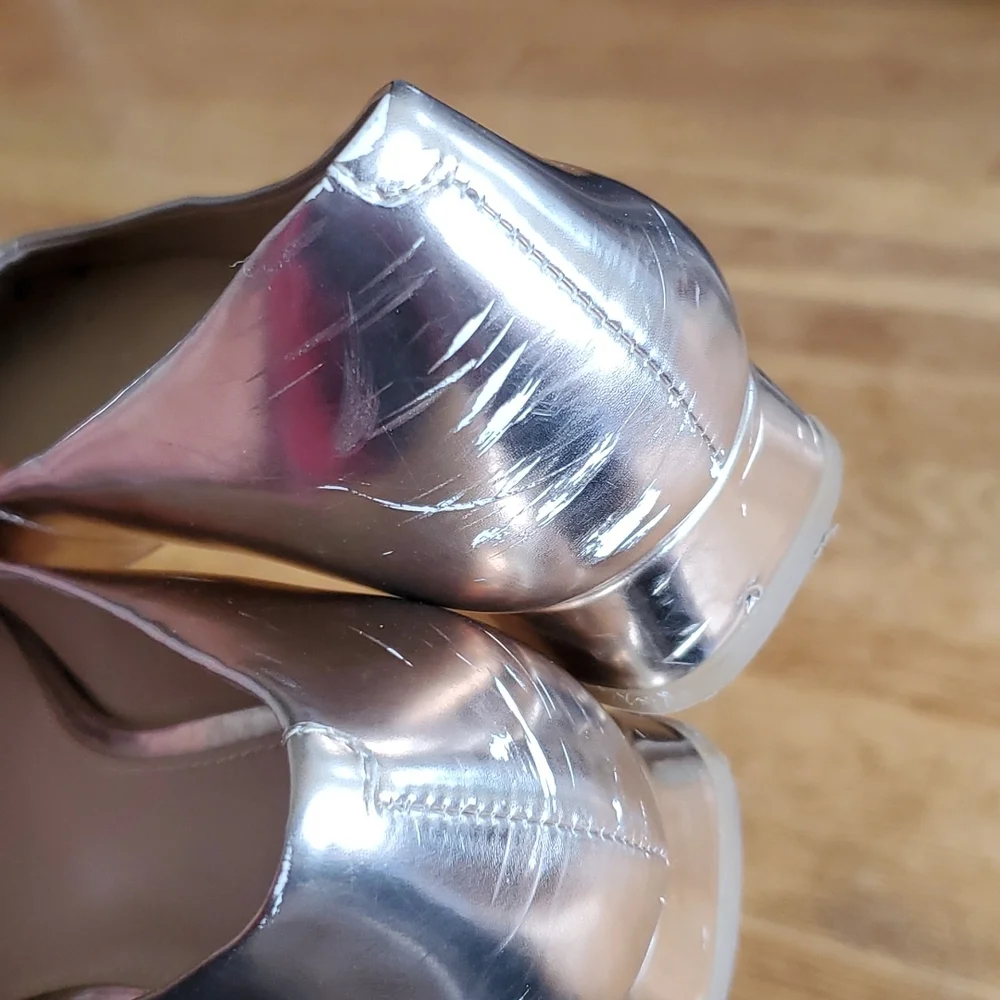 Tory Burch metallic gold Gigi leather flats 6.5